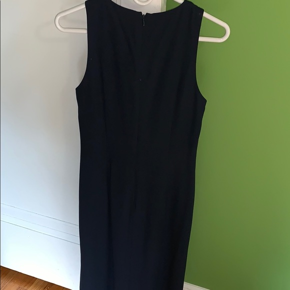 Short navy sleeveless dress - Picture 2 of 3